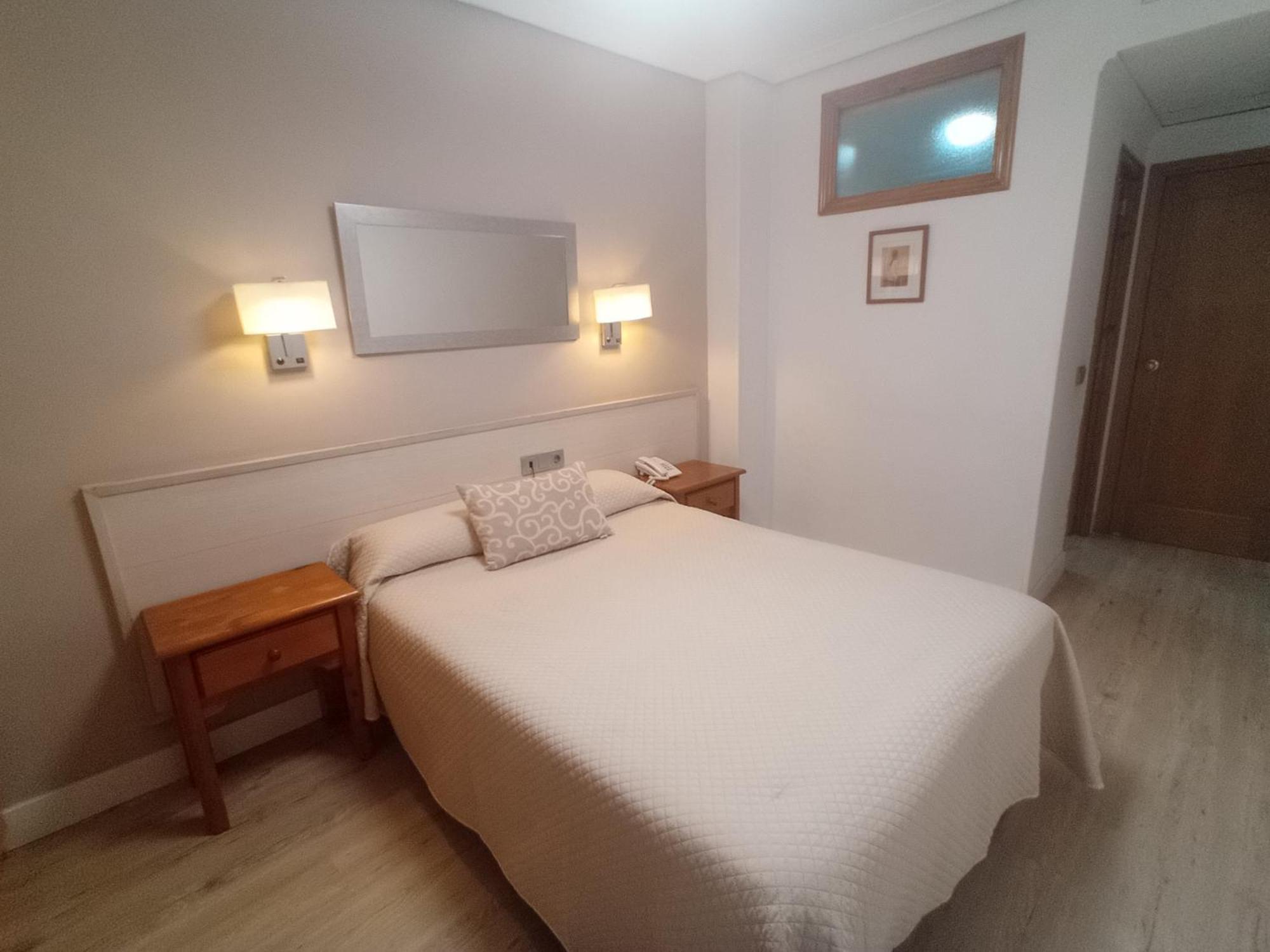 Hostal Atienzar Albacete Dış mekan fotoğraf