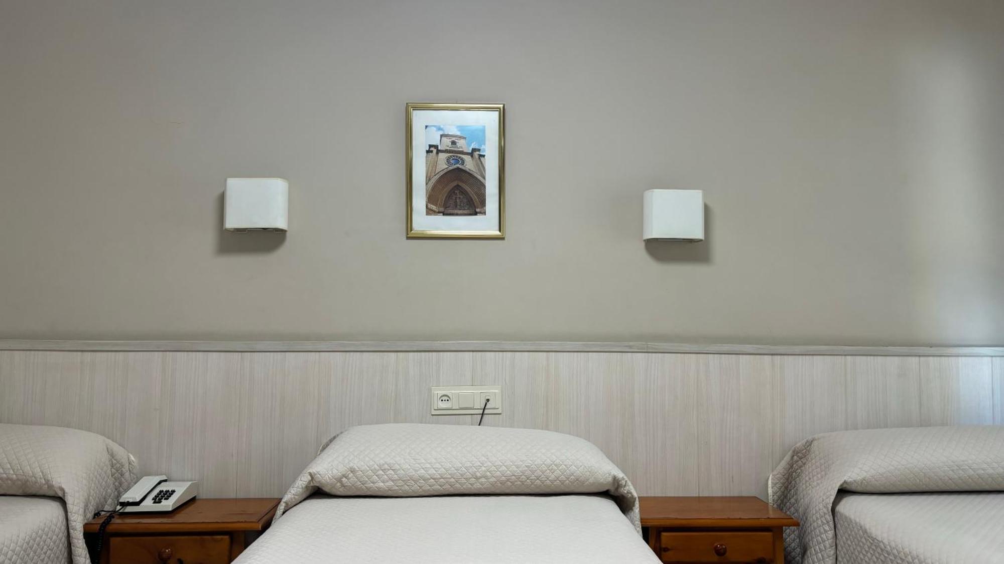 Hostal Atienzar Albacete Dış mekan fotoğraf