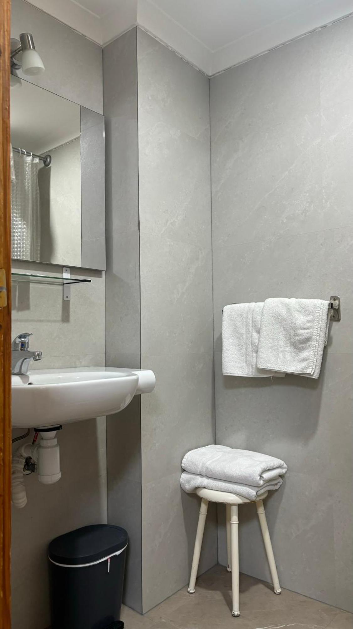 Hostal Atienzar Albacete Dış mekan fotoğraf