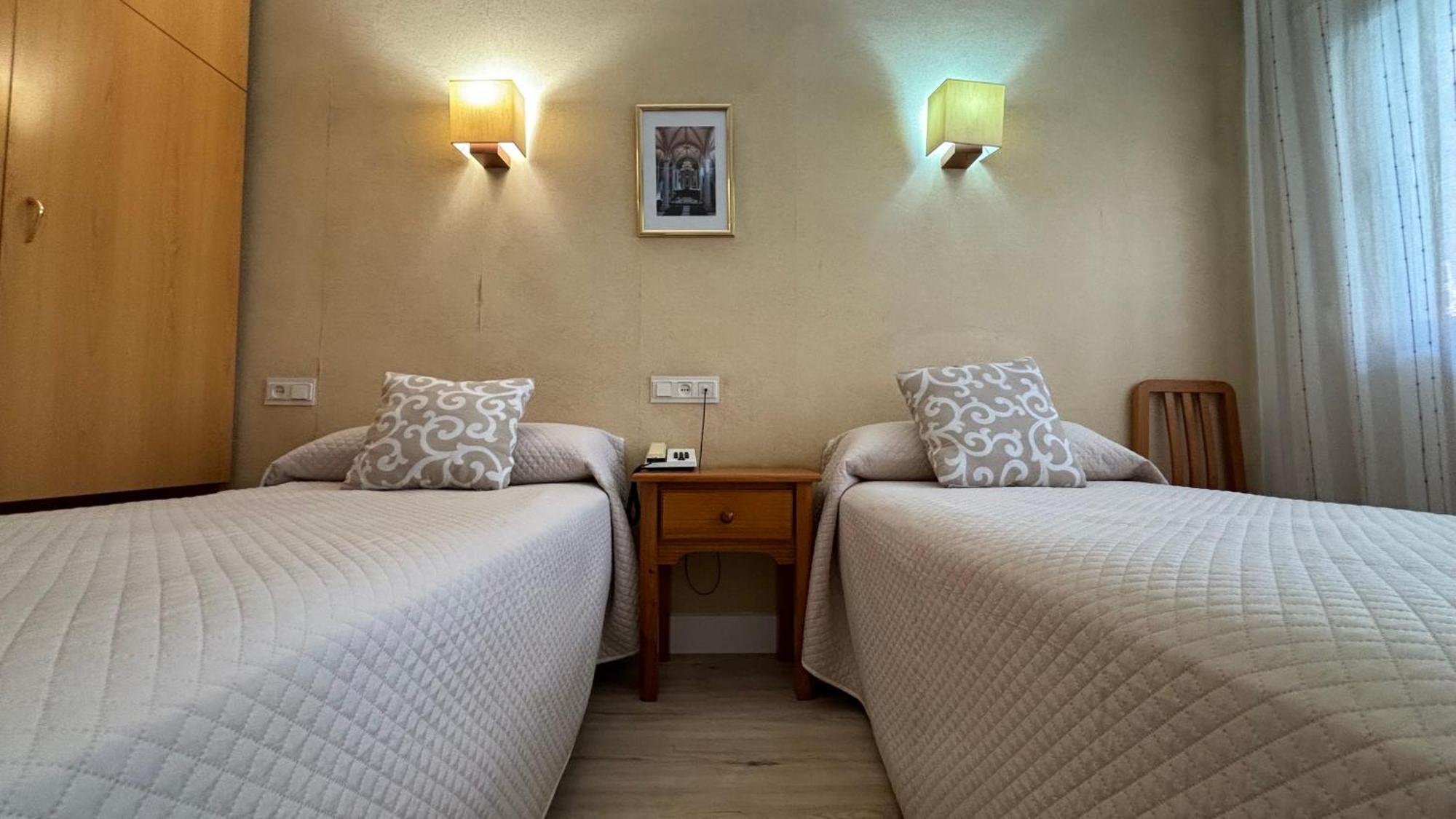 Hostal Atienzar Albacete Dış mekan fotoğraf