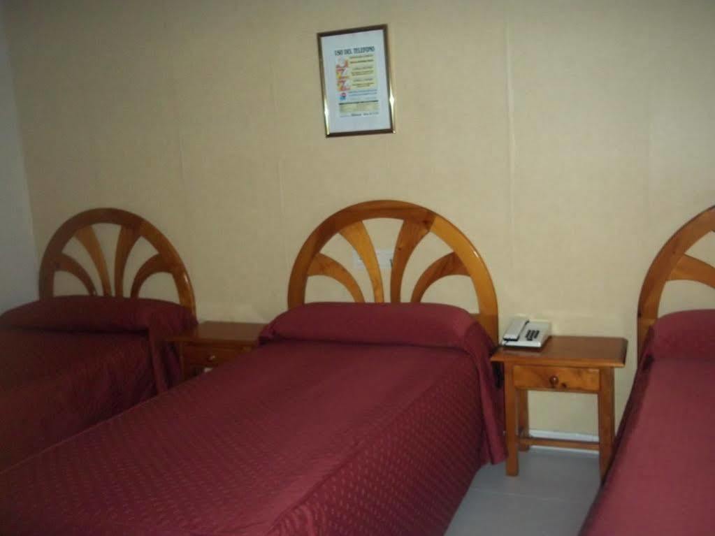 Hostal Atienzar Albacete Dış mekan fotoğraf